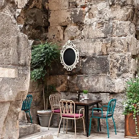 Babina - King & Queen Casa de hóspedes