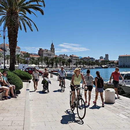 Babina - King & Queen Casa de hóspedes 3*